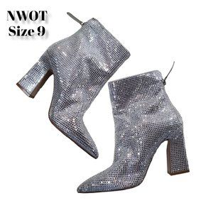 Steve Madden Women's Sasa Rhinestone Ankle Boots Silver 9 Medium (B M) NWOB #339